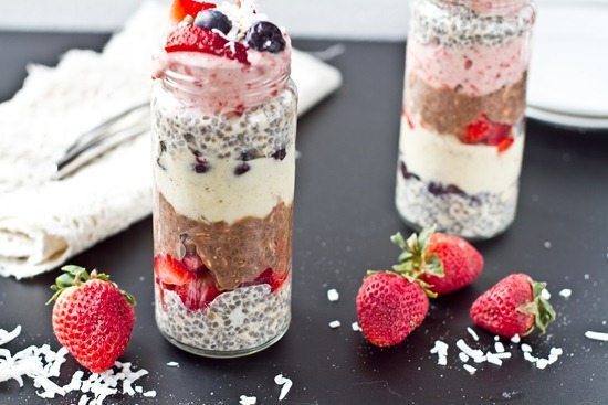 Vegan Overnight Oat Parfaits 