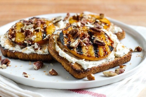 Grilled Peach and Cream Cheese Toast