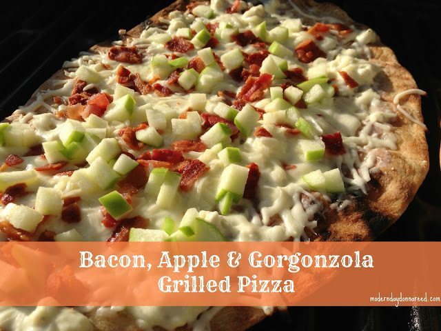Bacon Apple and Gorgonzola Grilled Pizza