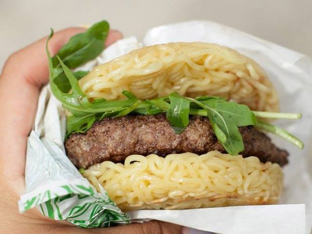 Video - How to Make Your Own Ramen Burger