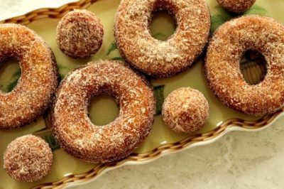 Apple Cider Doughnuts for Top 10 Fall Apple Recipes