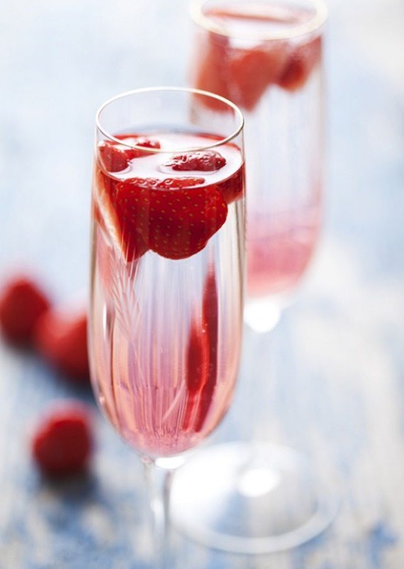 Champagne with berries