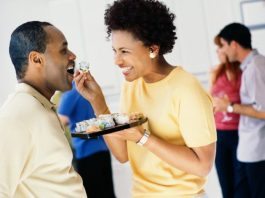 Couple Eating Healthy (2)