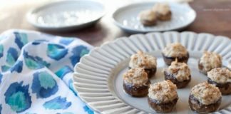 Stuffed Mushrooms With Crab