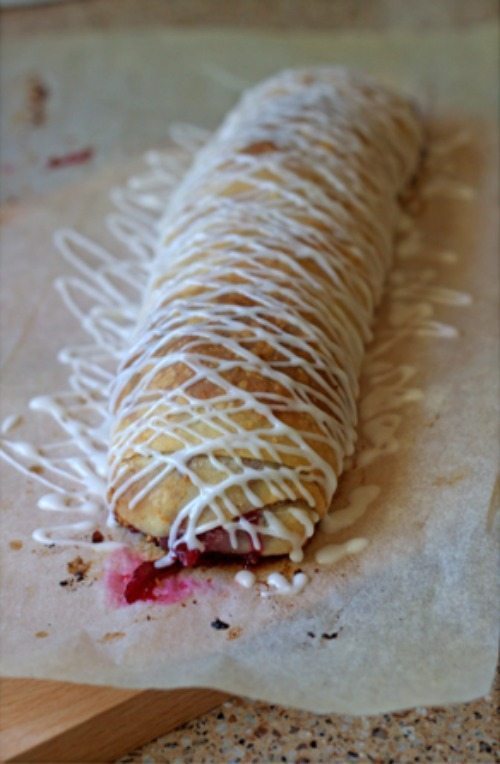 Triple Berry Strudel for Oscar Best Picture Dinner and a Movie