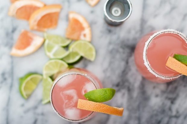 Get Patriotic with These 5 Healthy July 4th Recipes tequila paloma