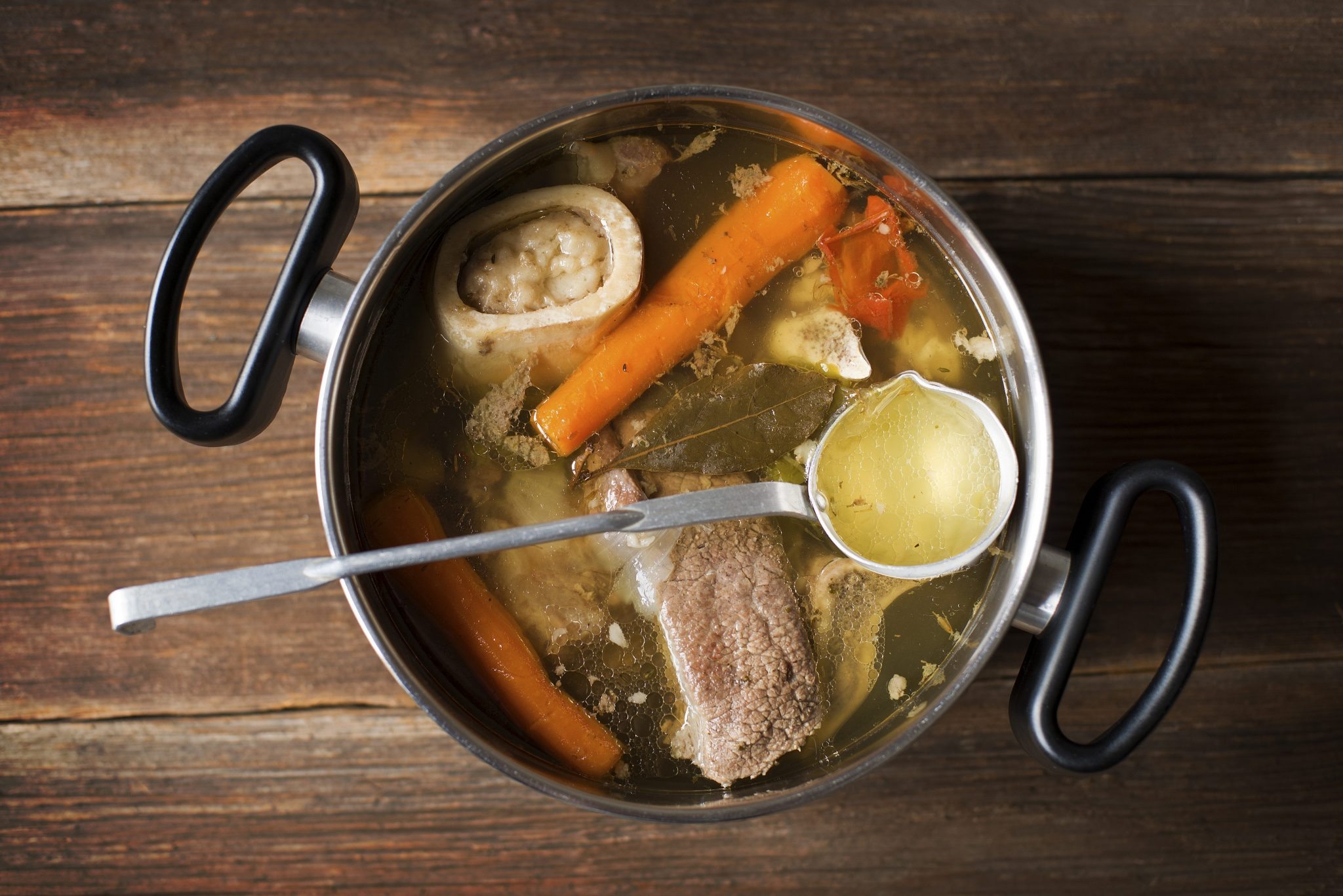 Bone Broth: The New Beauty Elixir of 2015?