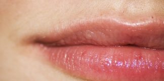 diy lip gloss