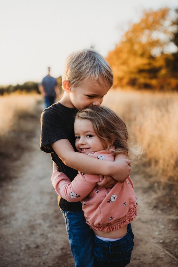 siblings look like you